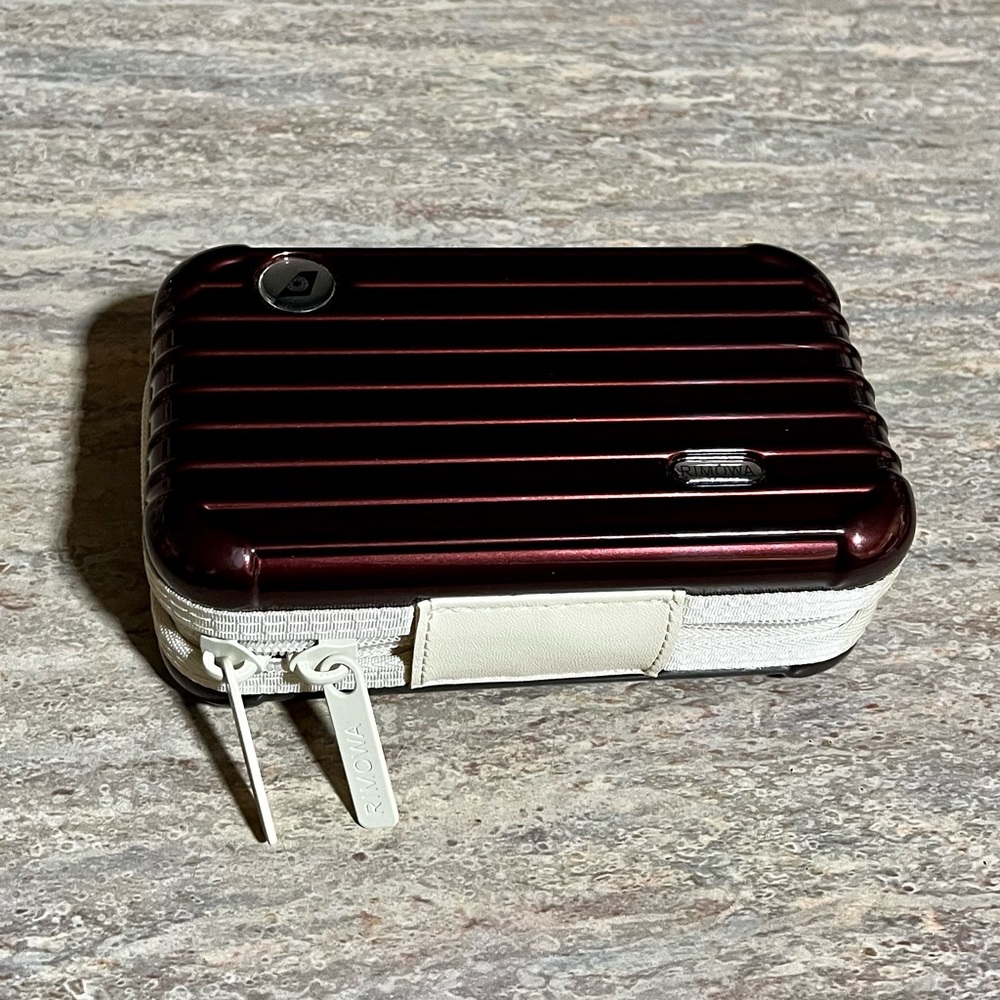 RIMOWA First Class Eva Air Amenity Maroon Toiketry case/ cosmetic bag